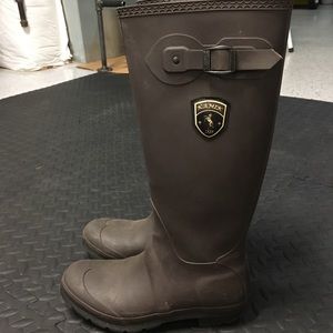 Kamik rain boots